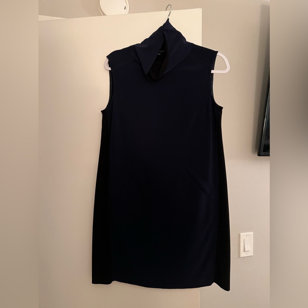 Tahari dress tunic navy blue and black.